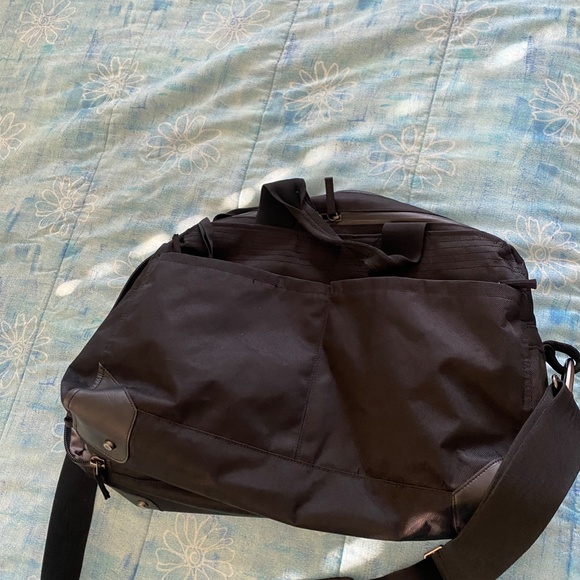 Black Travel Bag - Picture 4 of 9